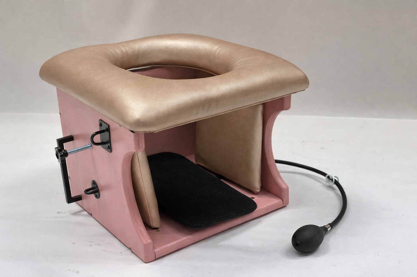 Smotherbox Queening Throne – Adjustable Sensory Control BDSM Chair (Pink/Champagne)