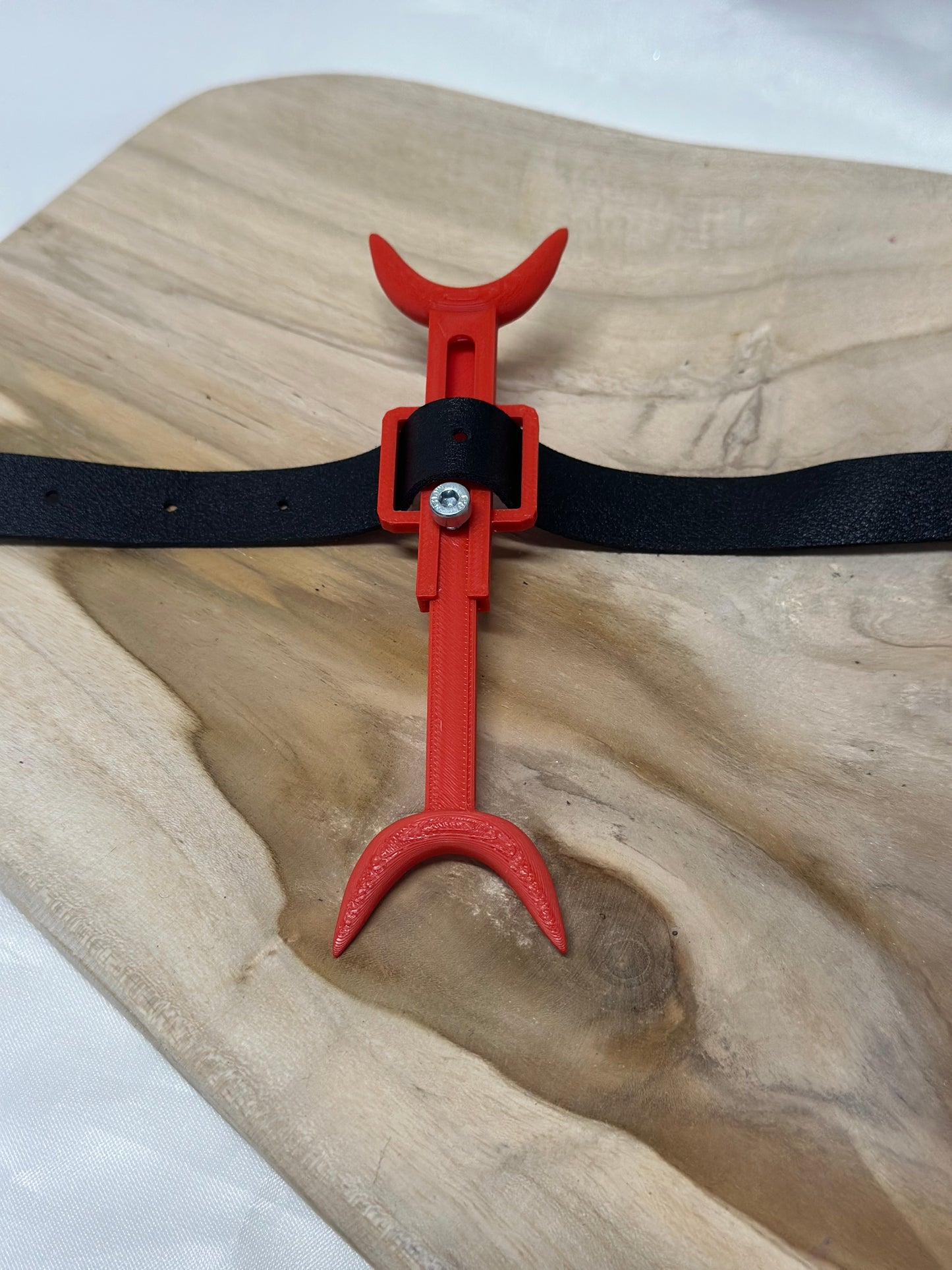 BDSM adjustable Heretic Fork – 3D Printed Torture Collar with Faux Leather Strap | Medieval Fetish Restraint for Roleplay & Dungeon Play
