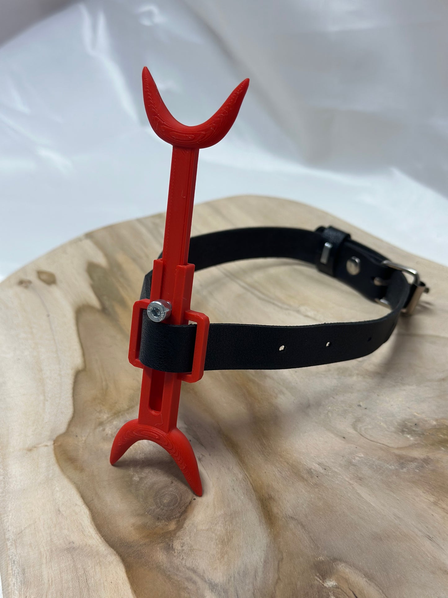BDSM adjustable Heretic Fork – 3D Printed Torture Collar with Faux Leather Strap | Medieval Fetish Restraint for Roleplay & Dungeon Play
