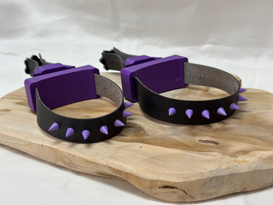 Adjustable BDSM breast bondage clamps made of PLA and metal – durable nipple clamps for sensory play, fetish gear, and bondage enthusiasts.