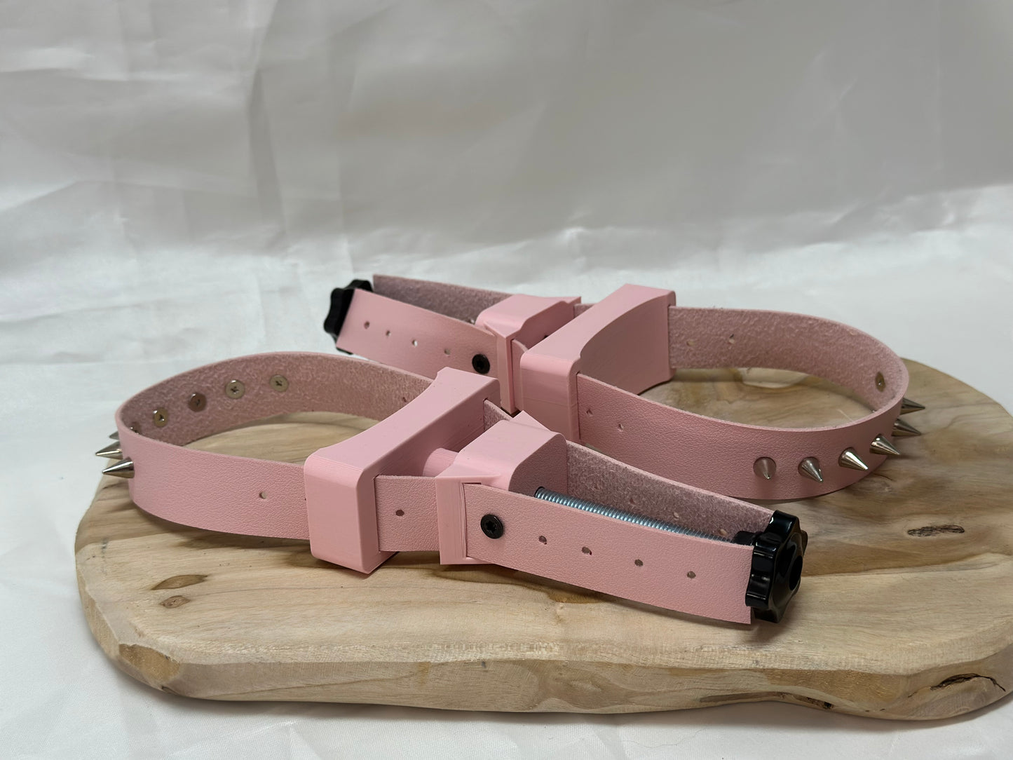 Adjustable BDSM breast bondage clamps made of PLA and metal – durable nipple clamps for sensory play, fetish gear, and bondage enthusiasts.