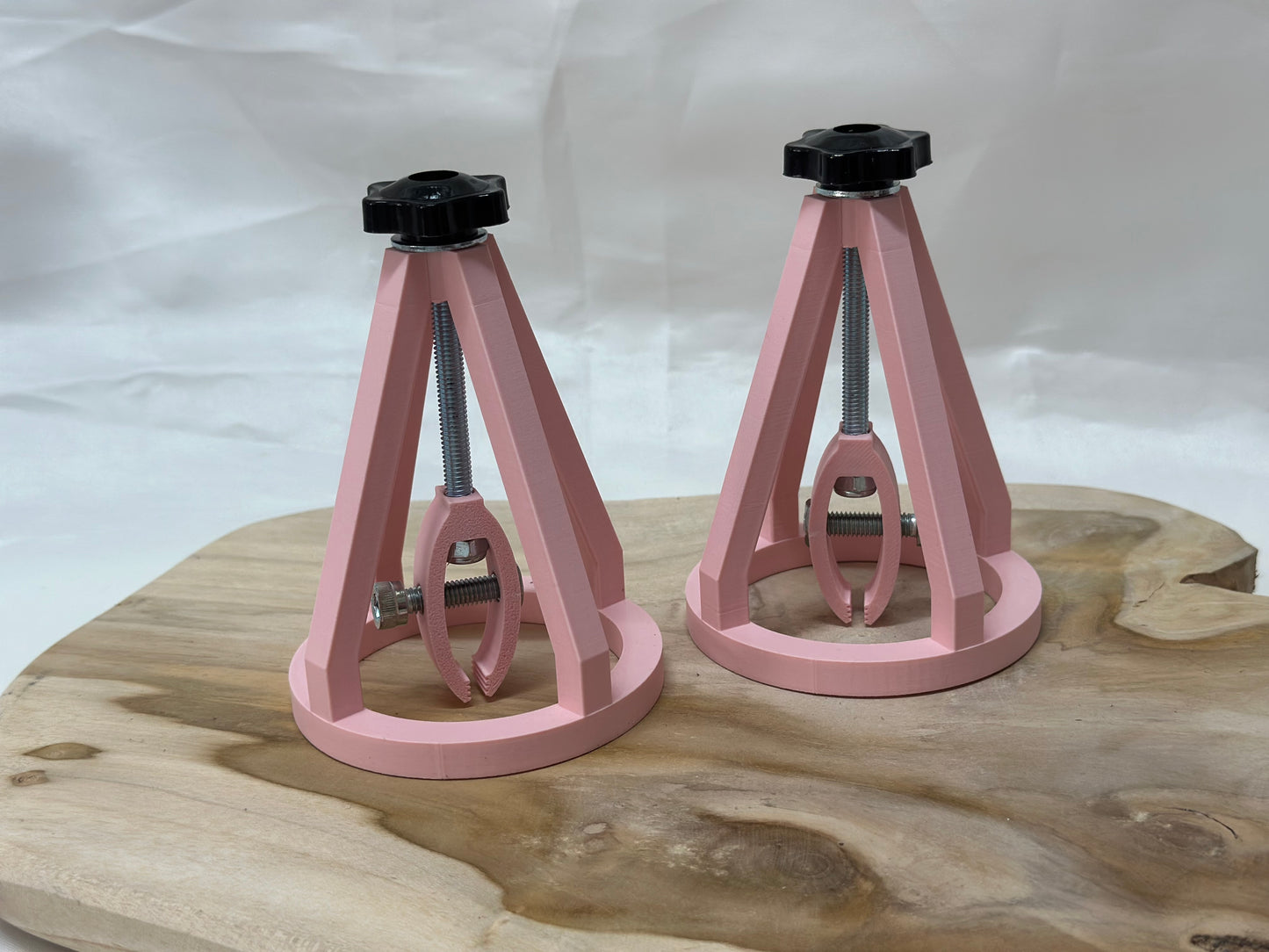 Adjustable nipple stretcher β PLA and metal BDSM sensory play accessory for extreme nipple stretching, suitable for all genders.