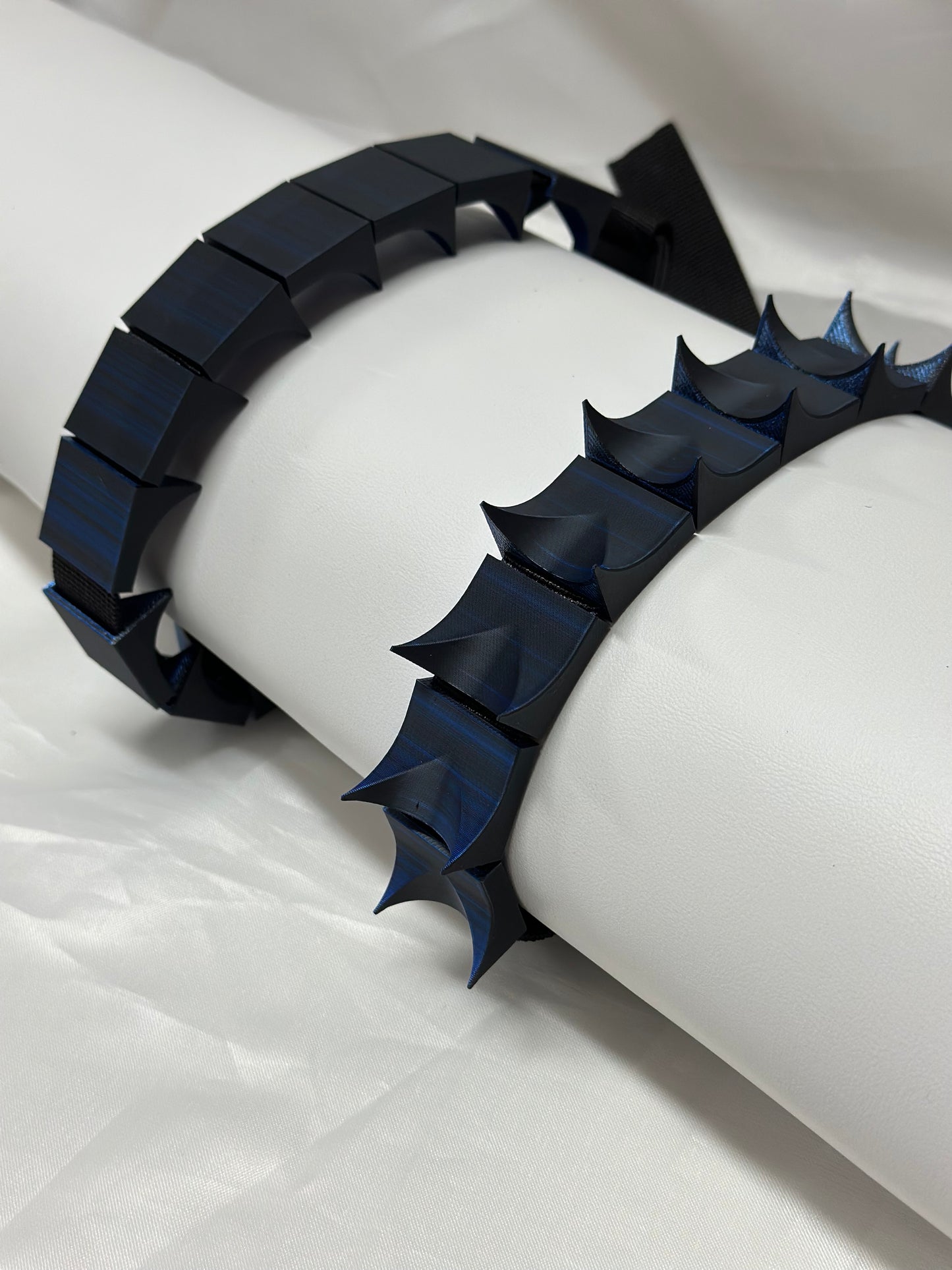 Self-punishment cilicium belt with three intensity levels: hard, brutal, merciless