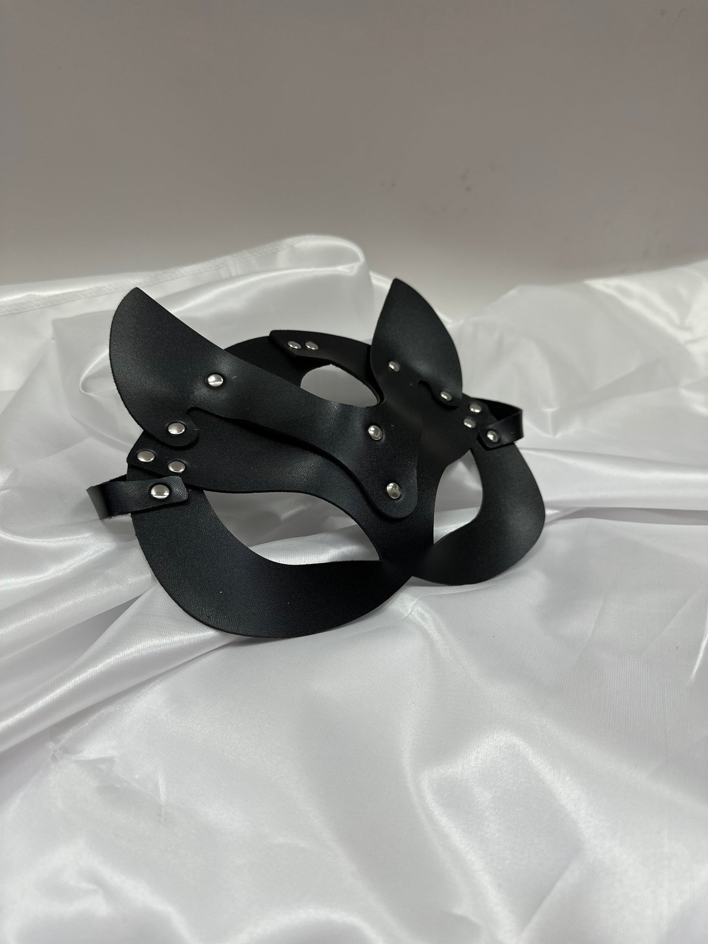 Handmade faux leather cat mask in black, red, and pink – cosplay, costume & roleplay accessory