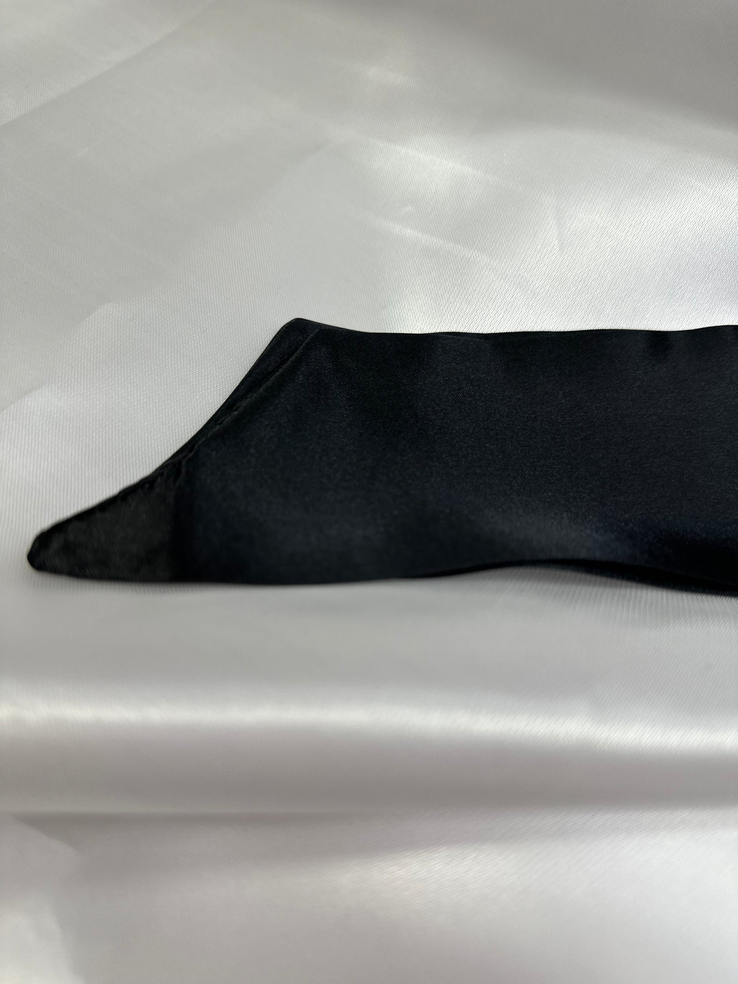 Black Luxury Silk Blindfold – Soft, Sensual & Comfortable for Sleep & Sensory Play