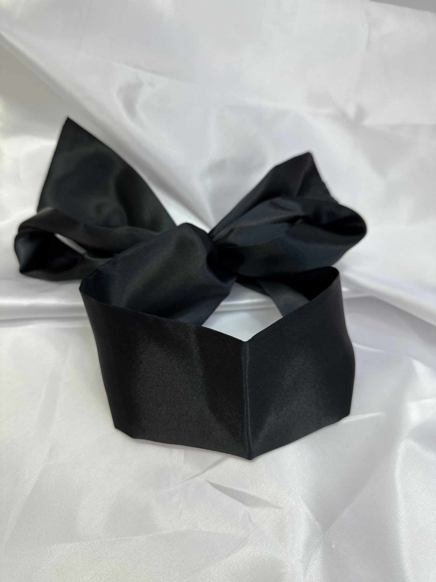 Black Luxury Silk Blindfold – Soft, Sensual & Comfortable for Sleep & Sensory Play