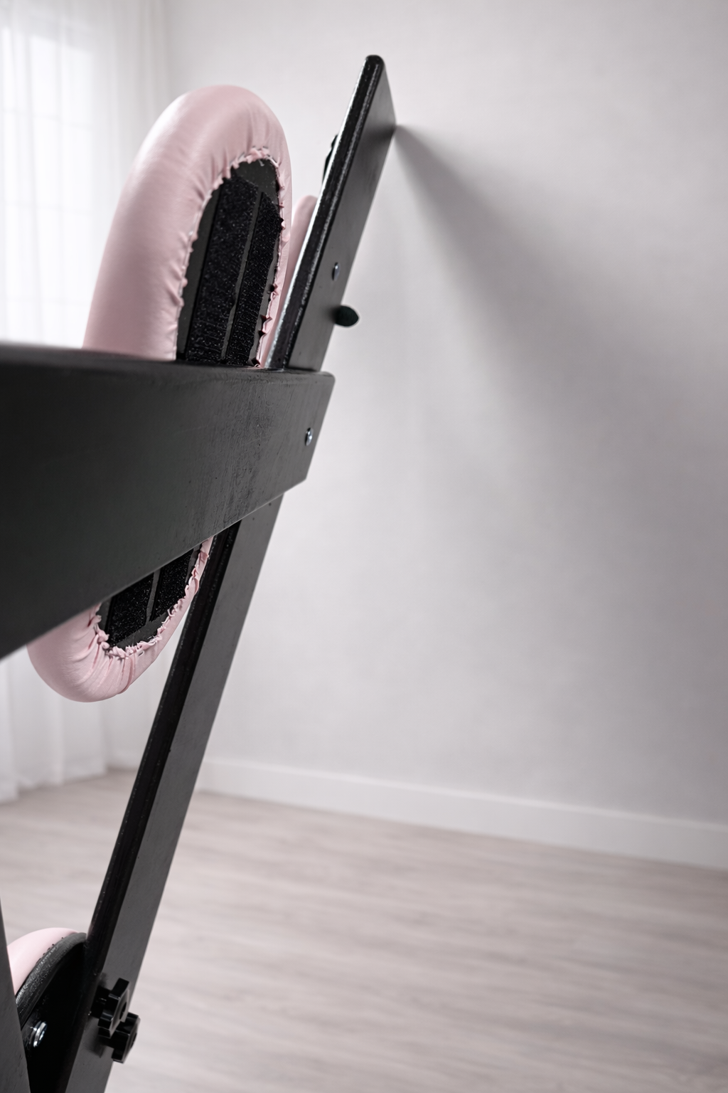 Hardwood St. Andrew’s Cross – Modular Padded Restraint Frame with Quick-Release System (Black-Pink)
