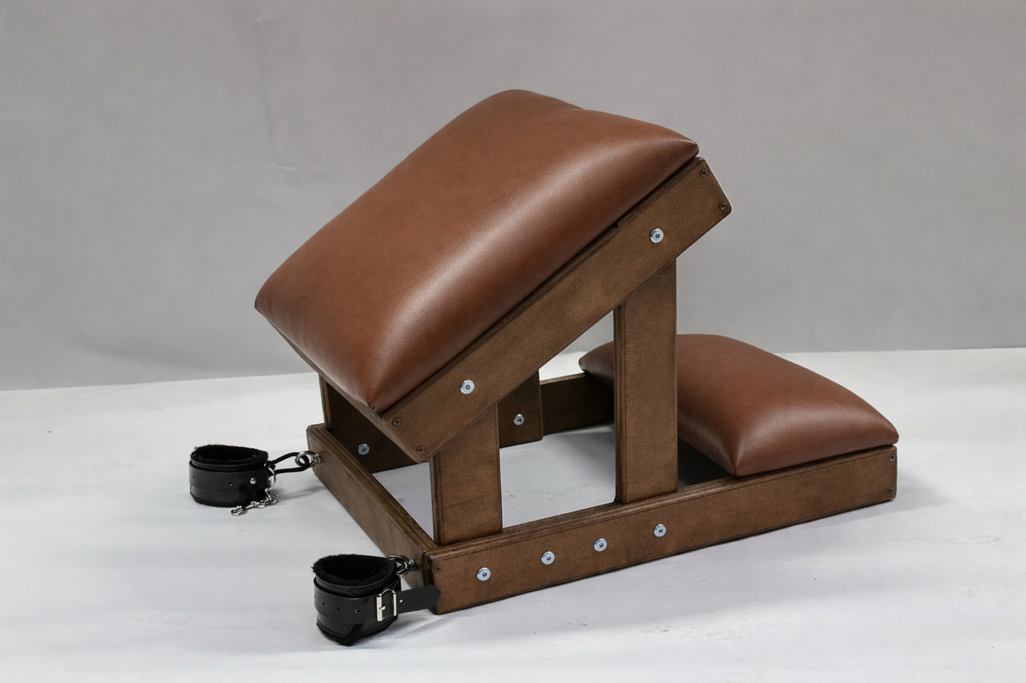 Hardwood Kneeling Bench – Luxury Padded BDSM Positioning Bench with Restraints (Brown/Cognac)