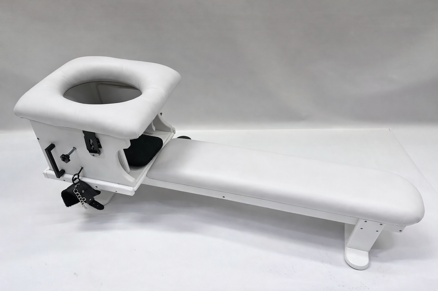 Smotherbox Queening Throne + Bench Set – Luxury BDSM Sensory Control Furniture (White/White)