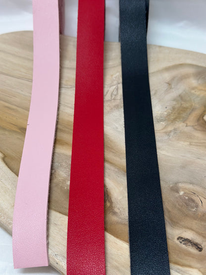 Adjustable BDSM breast bondage clamps made of PLA and metal – durable nipple clamps for sensory play, fetish gear, and bondage enthusiasts.