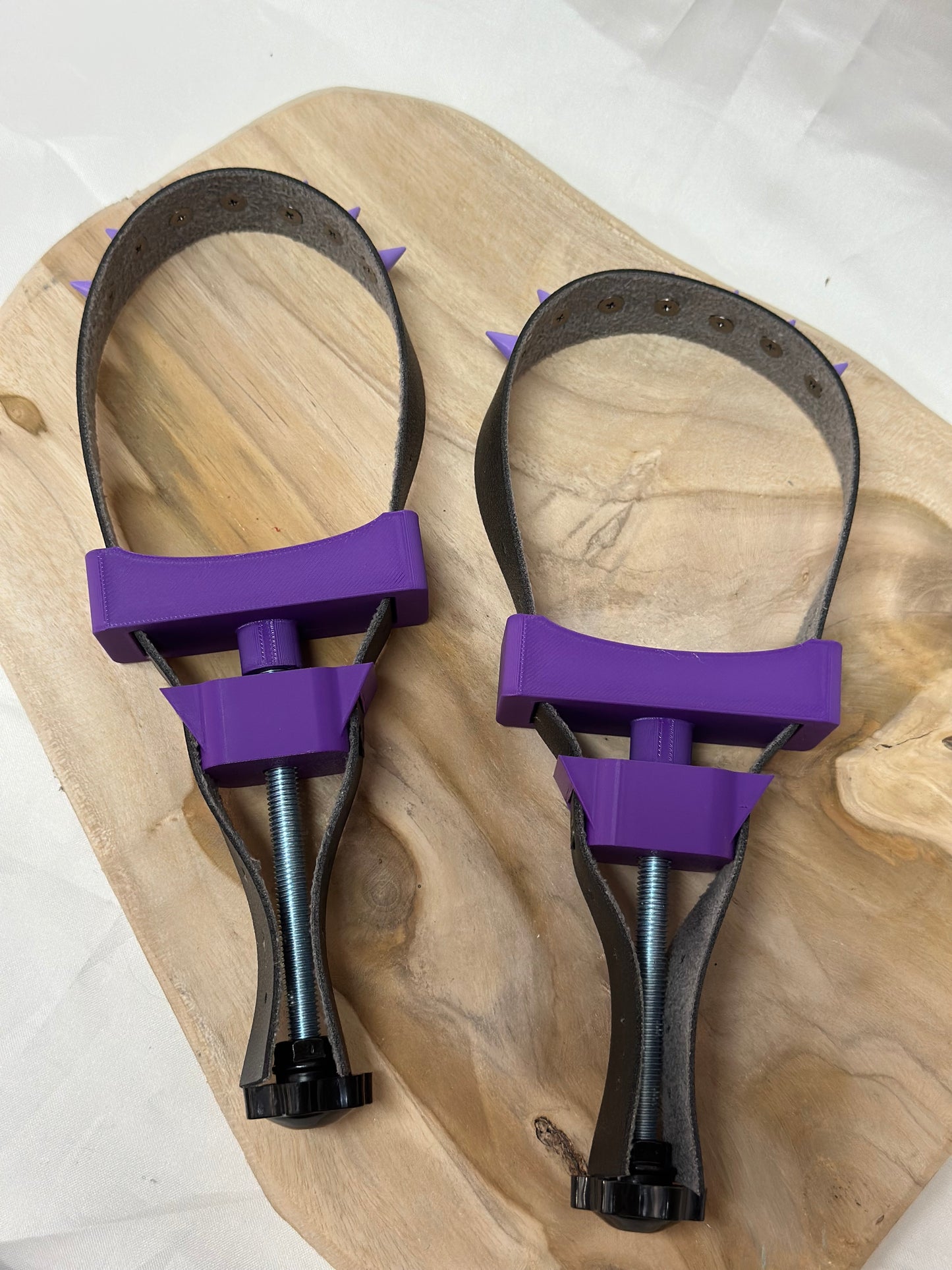 Adjustable BDSM breast bondage clamps made of PLA and metal – durable nipple clamps for sensory play, fetish gear, and bondage enthusiasts.