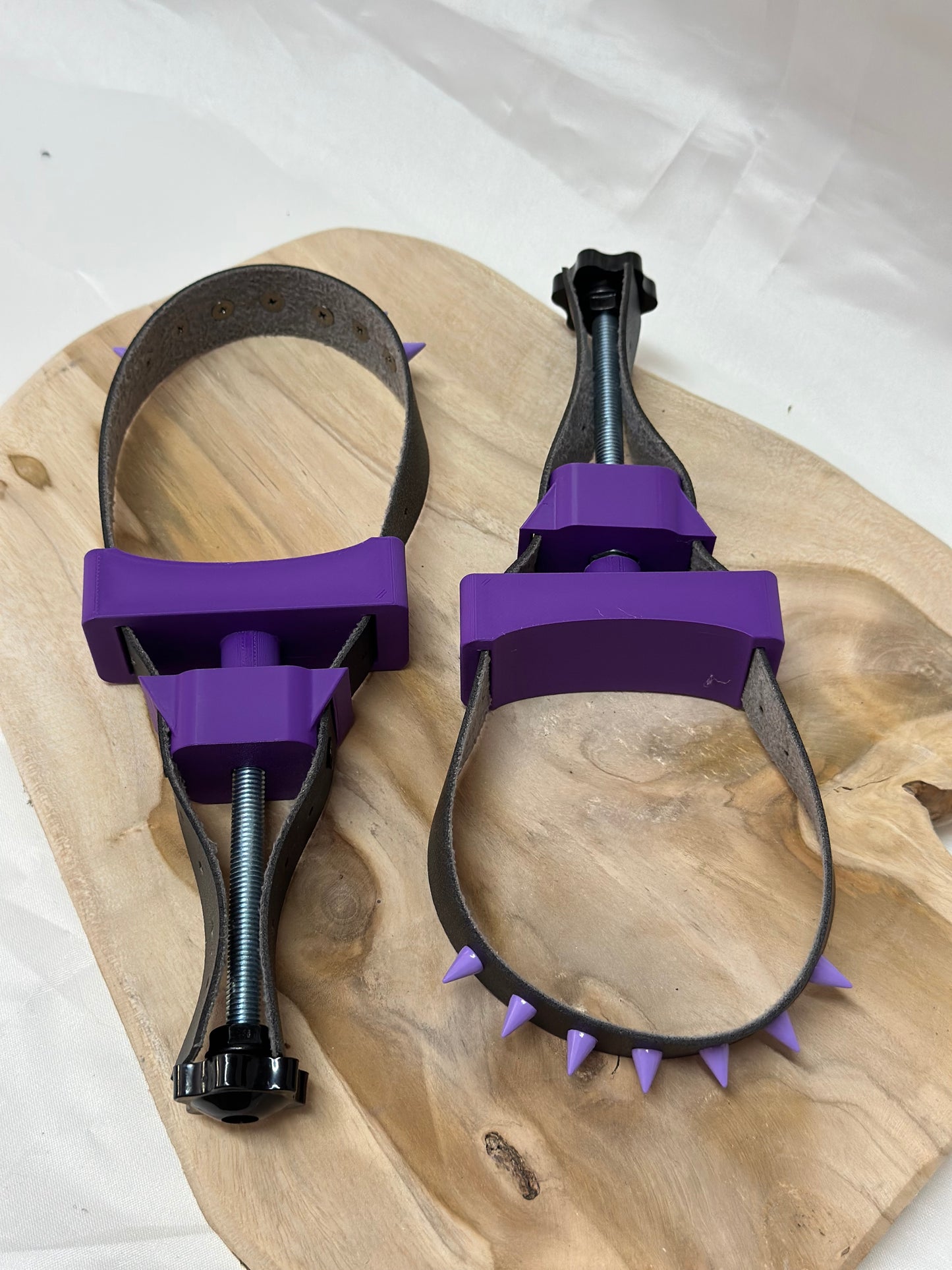 Adjustable BDSM breast bondage clamps made of PLA and metal – durable nipple clamps for sensory play, fetish gear, and bondage enthusiasts.