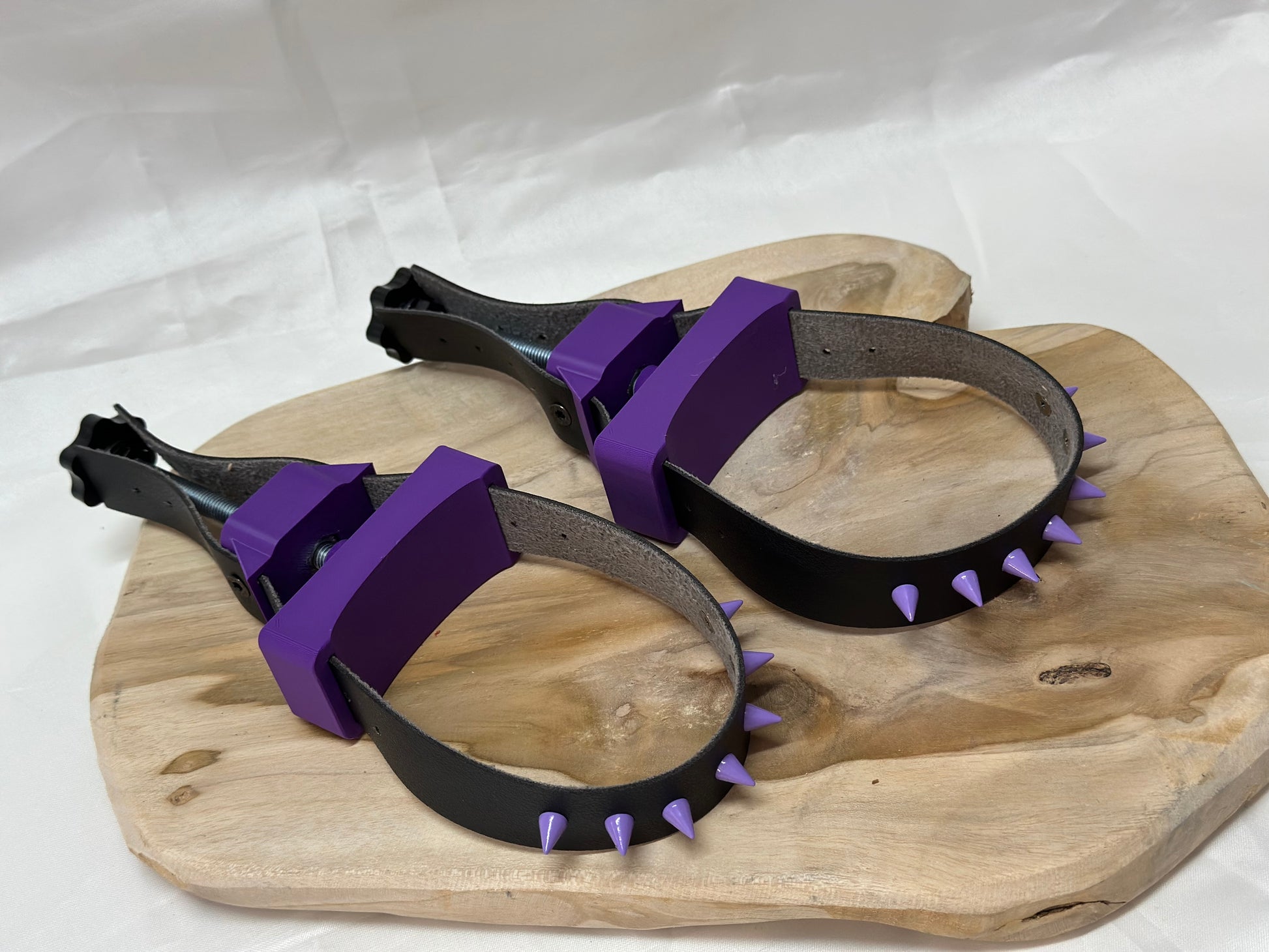 Adjustable BDSM breast bondage clamps made of PLA and metal – durable nipple clamps for sensory play, fetish gear, and bondage enthusiasts.