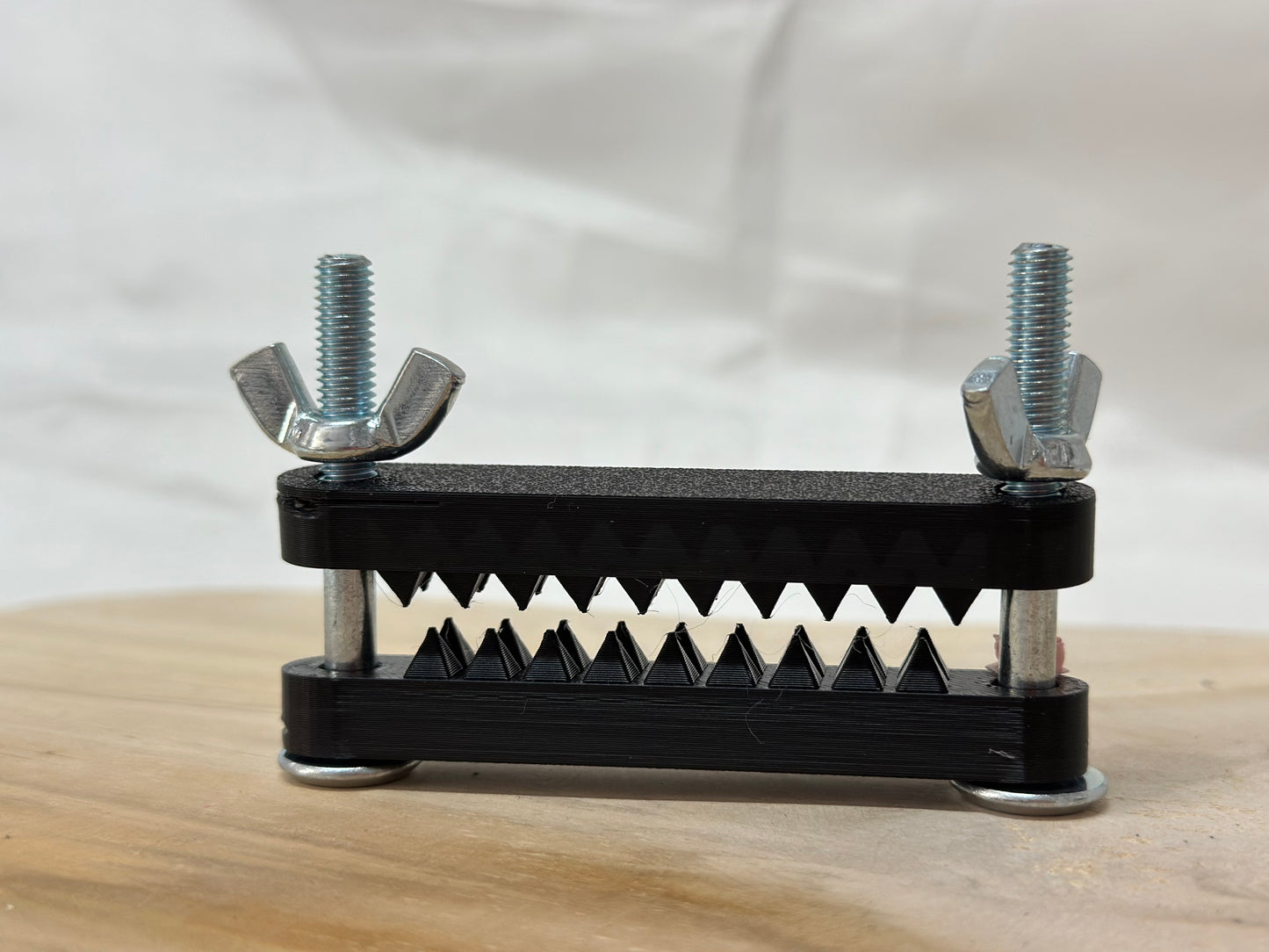 Adjustable Spiked CBT Clamp – PLA & Metal Pressure Play Restraint