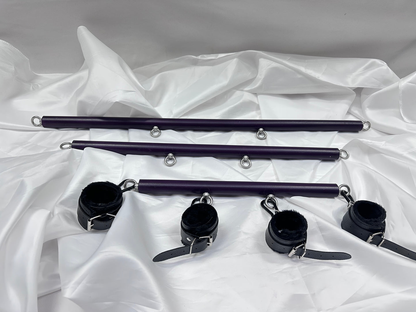 Purple Wooden Spreader Bar – Solid Wood BDSM Bondage Restraint with Metal Hardware (40 / 60 / 80 cm)
