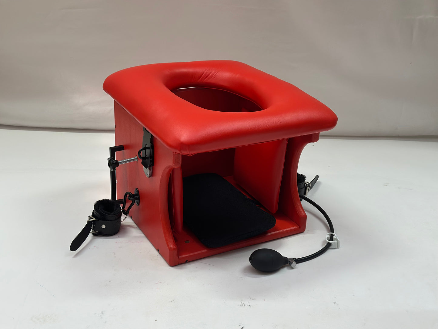 Smotherbox Queening Throne – Luxury Sensory Control BDSM Chair (Red)