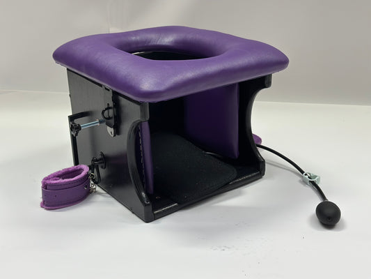 Smotherbox Queening Throne – Adjustable Sensory Control BDSM Chair (Black/Purple)