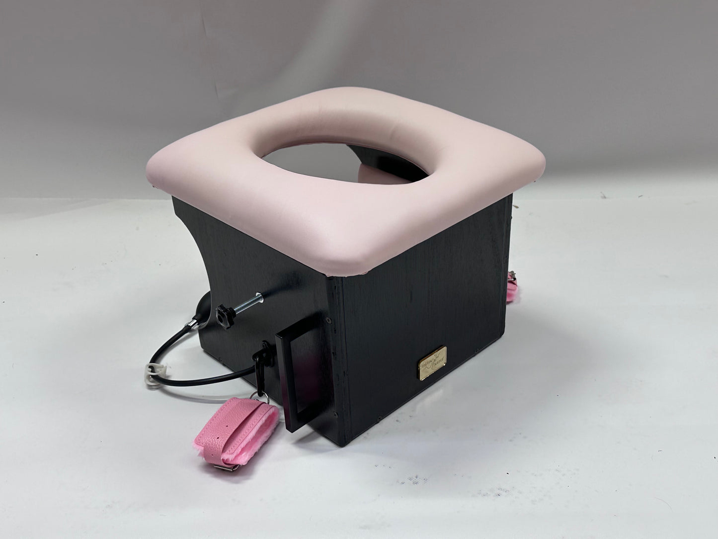 Smotherbox Queening Throne – Adjustable Sensory Control BDSM Chair (Black/Pink)