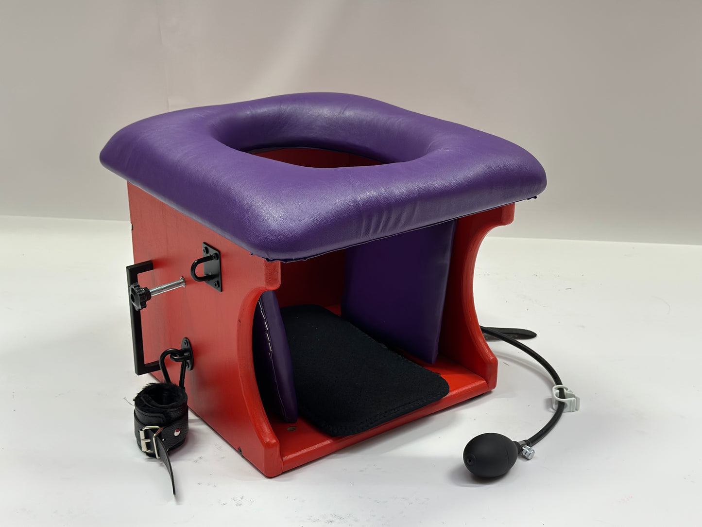 Smotherbox Queening Throne – Adjustable Sensory Control BDSM Chair (Red/Purple)