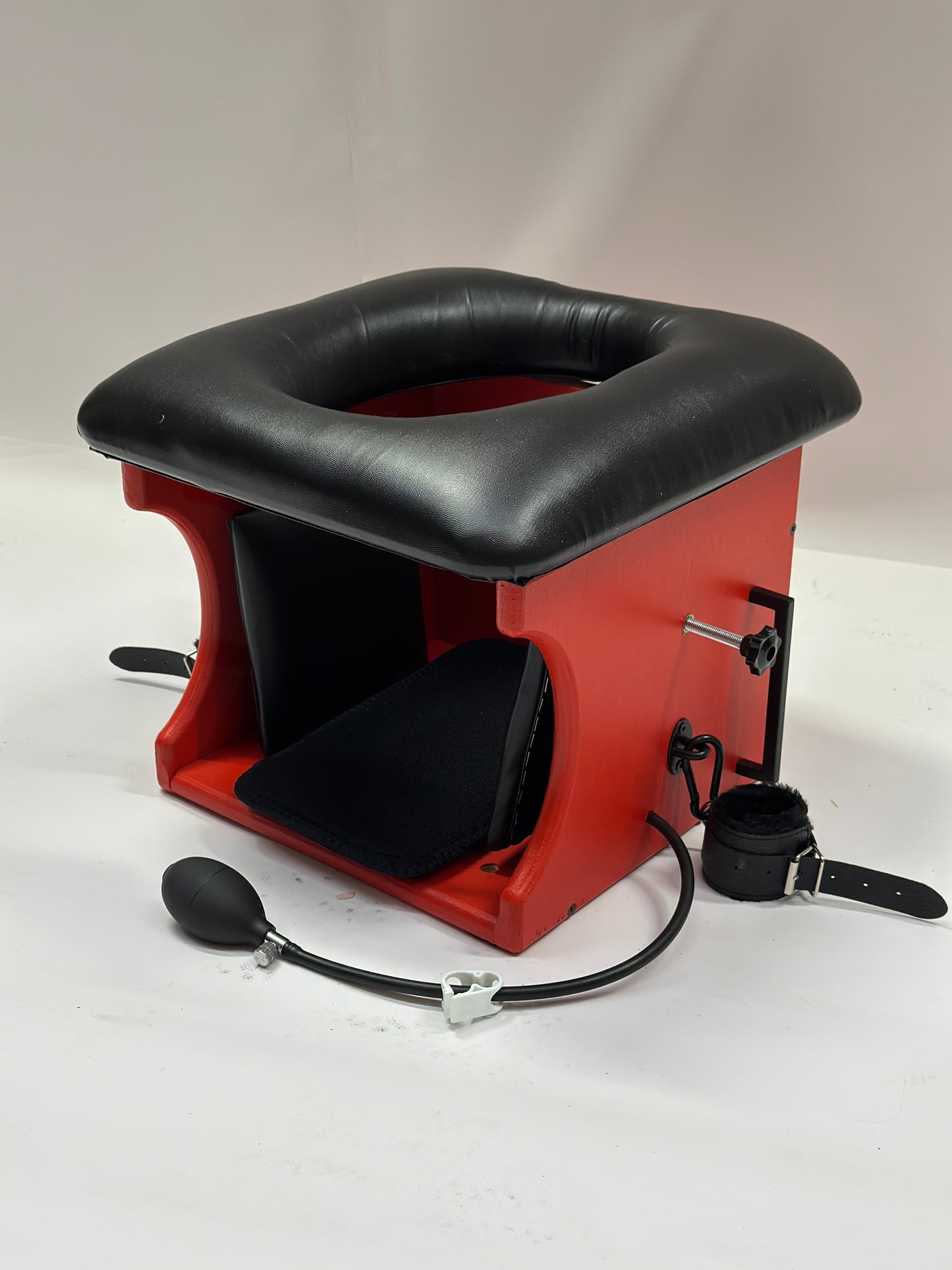 Smotherbox Queening Throne – Luxury Sensory Control BDSM Chair (Red)