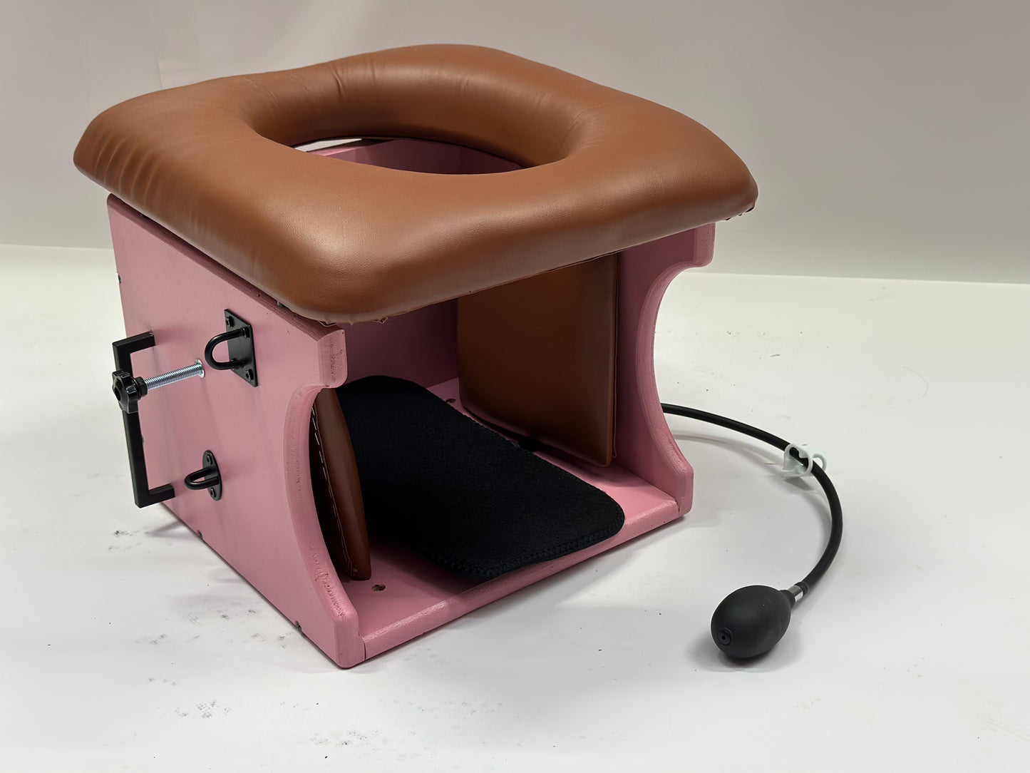 Smotherbox Queening Throne – Luxury Sensory Control BDSM Chair (Pink)