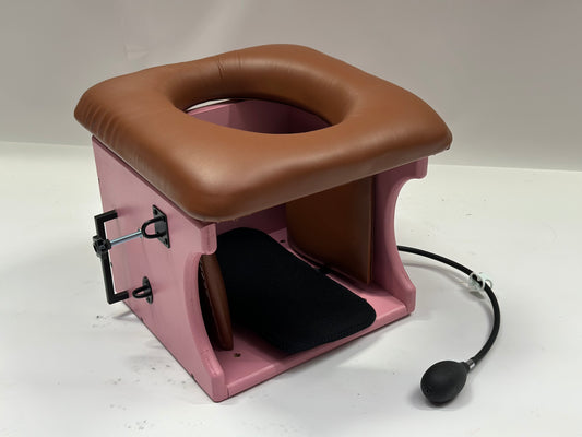 Smotherbox Queening Throne – Adjustable Sensory Control BDSM Chair (Pink/Cognac)