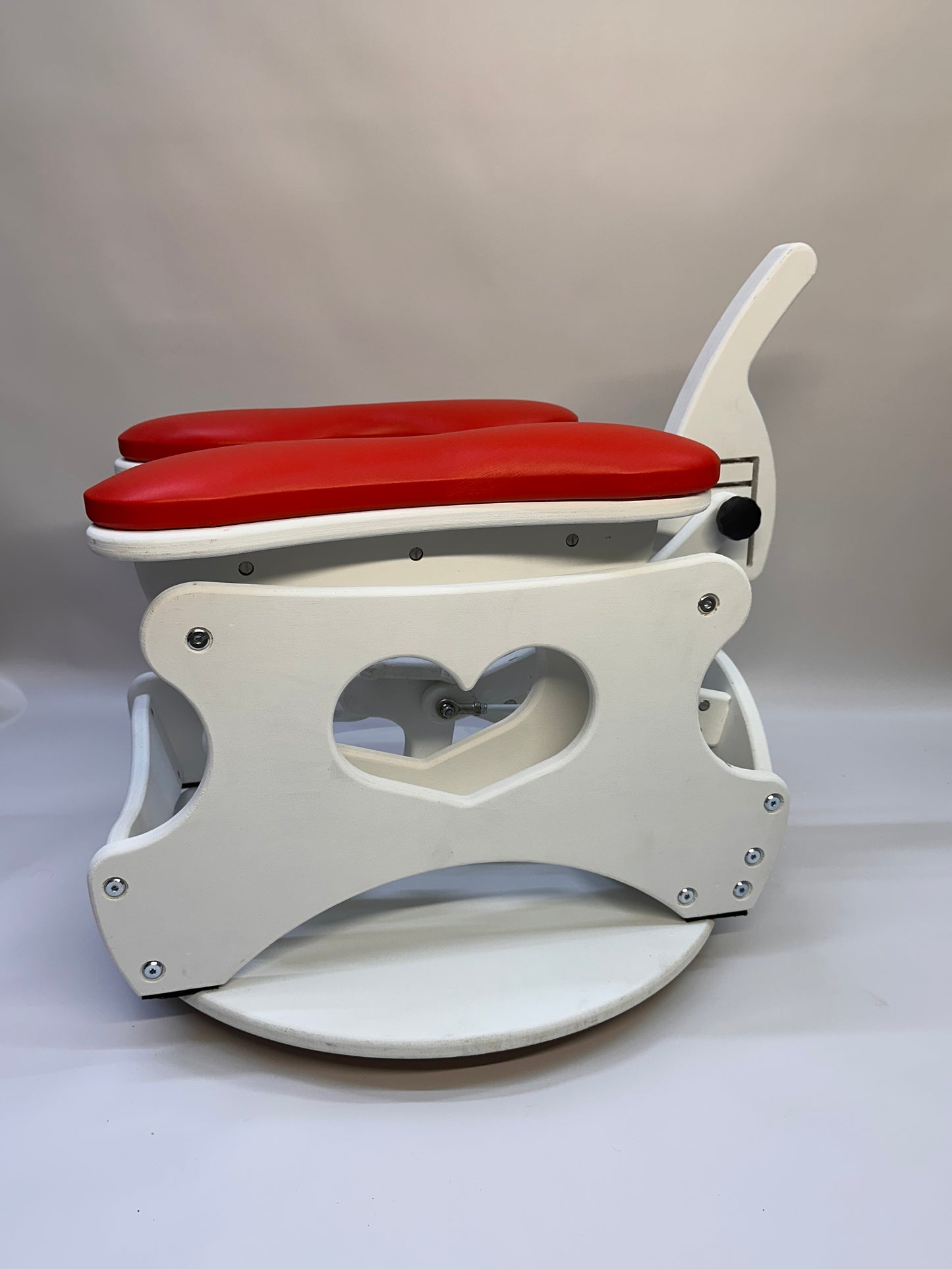 White - Red Intense Secret Luxury rocking chair – adjustable and versatile. For solo or couple play