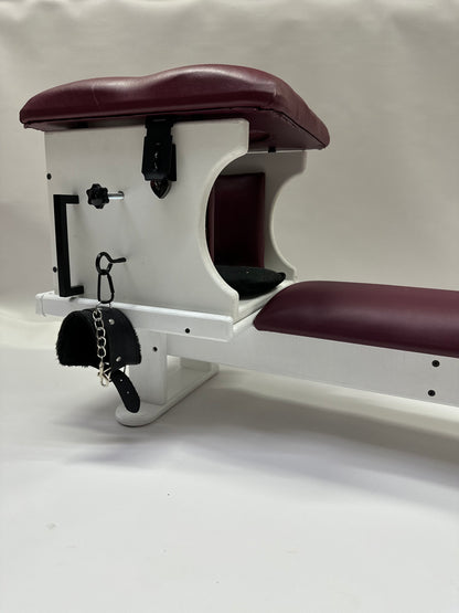 Adjustable smotherbox queening chair + bench for BDSM sensory deprivation

Padded smotherbox queening chair with integrated bench in white

Black smotherbox queening chair + bench with adjustable ventilation

Pink smotherbox queening chair + bench for solo or partner sensory play
