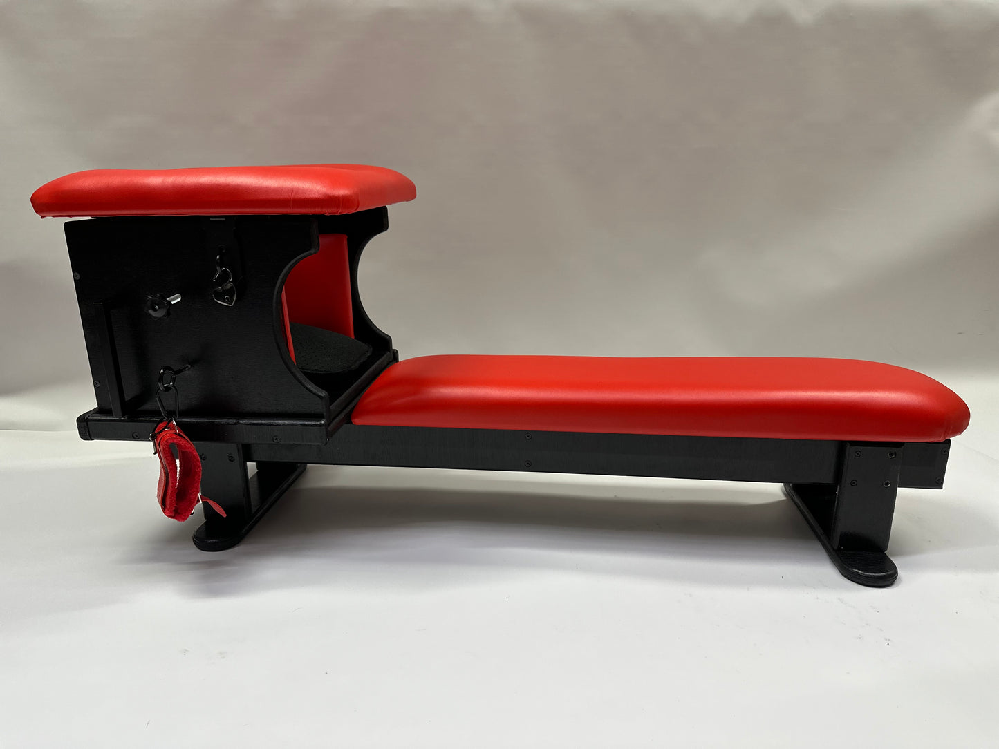 Black Queening Chair - Luxurious Smotherbox & Bench Set for Oral Sex Enjoyment, Essential BDSM Dungeon Furniture, Perfect for Adventurous Lovers
